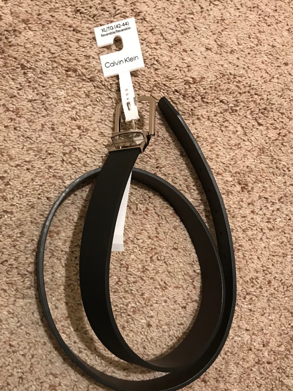 Reversible belt